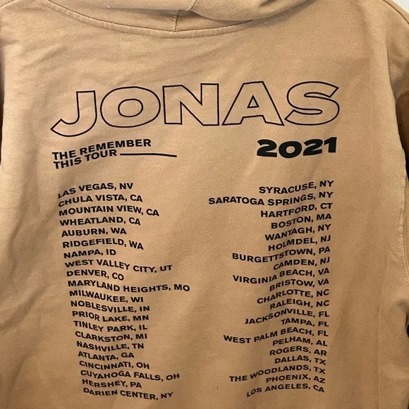 Jonas Brothers Concert Tour Sweatshirt Size Large! - Picture 3 of 6